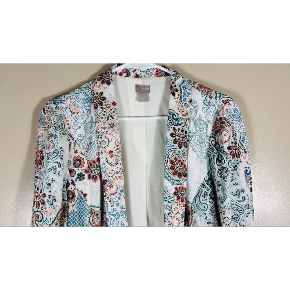 Chico's Blazer Open Front Jacket Boho Paisley Floral White Blue Pink Size 1 8/10